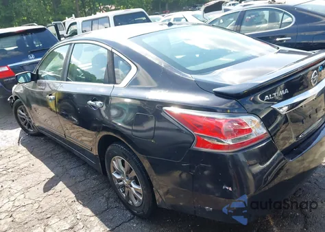 2015 Nissan Altima 2.5 S z USA, uszkodzony, nr VIN 1N4AL3AP8FC588106